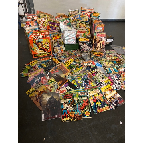 763 - Over 1000 DC, Marvel and Independant Comics, mainly american. From 1960s to modern.