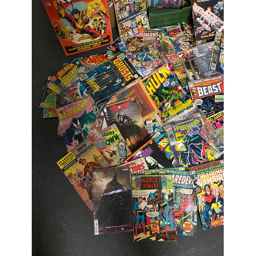 763 - Over 1000 DC, Marvel and Independant Comics, mainly american. From 1960s to modern.