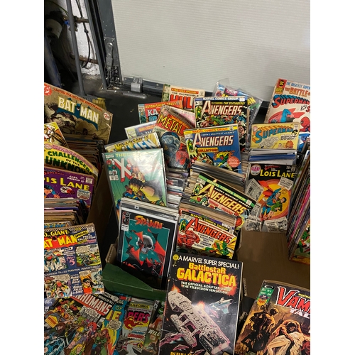 763 - Over 1000 DC, Marvel and Independant Comics, mainly american. From 1960s to modern.