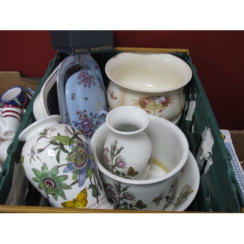 1018 - Portmeirion 'Botanic Garden', Worcester 'Evesham', and other pottery:- One Box.