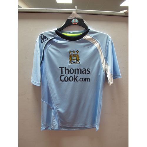 322 - Robinho Signed Manchester City Le Coq Sportif Home Shirt, bearing 'Thomas Cook' logo, 'Robinho 10' t... 