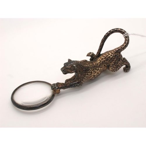 40 - A Modern Novelty Hallmarked Silver Leopard Magnifying Glass, JAC, London 2003, overall length approx... 