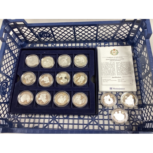 26 - A 2006 Westminster QEII 80 Years Sterling Silver Coin Set, 15 coins in total, total weight 424g.