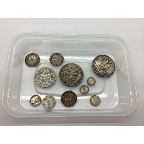 76A - GB XIX Century Silver Coins, including an 1822 George IV CRown, 1891 Victoria Crown, Maundy money et... 