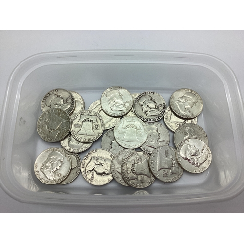 84 - Collection Of Twenty-Two USA Franklin Mint Silver Half Dollars, total weight 274g.