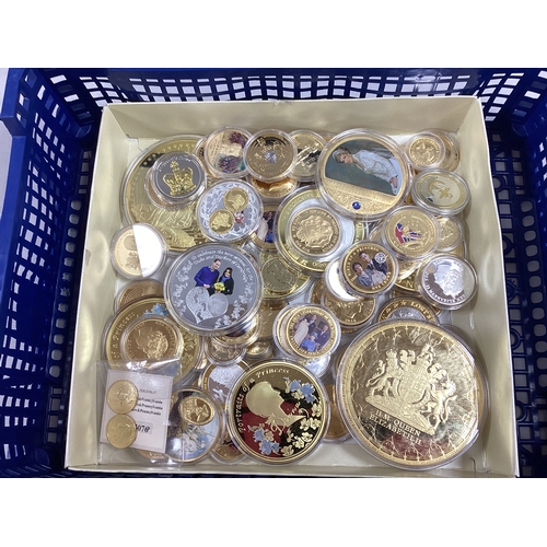 9 - Large Collection Of Mainly GB Royal Family Commemorative Coins. (609697)