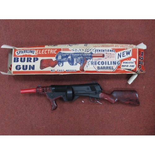 554 - A Sparkling Electric Burp Gun by Marx, untested for working order. Box poor with damages.