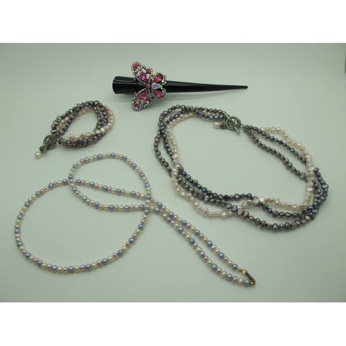 180 - A Collection of Modern Costume Jewellery, to include Butler & Wilson bracelet and earrings set, spid... 