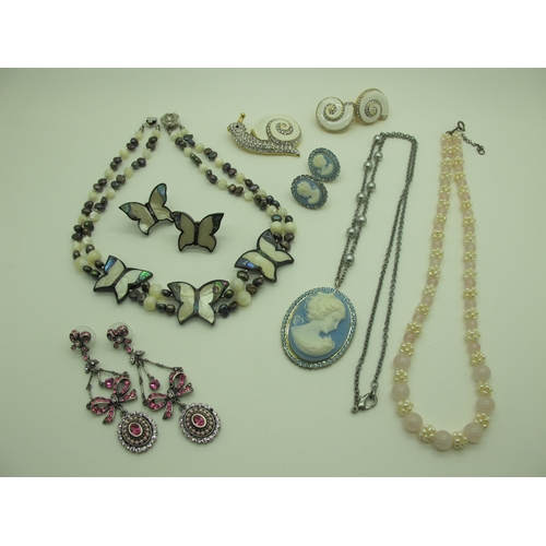 182 - A Collection of Modern Costume Jewellery, to include Butler & Wilson diamoanté butterfly hair clip, ... 