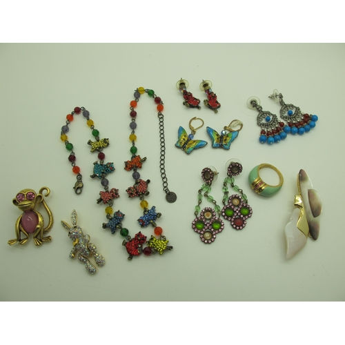 184 - A Collection of Modern Costume Jewellery, to include Bulter & Wilson belt, necklace and earring set,... 