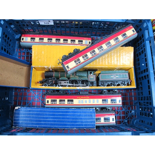 528 - A Hornby Dublo 'OO' Gauge/4mm Boxed Type EDLT20 Two Rail Castle Class 4-6-0 Steam Locomotive with Si... 