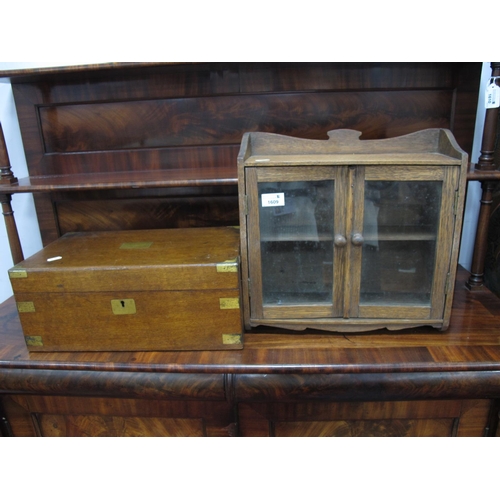 1609 - XIX Century Oak Writing Box, with brass mounts and Morocco slope, 40.5cm wide. Early XX Century ink ... 