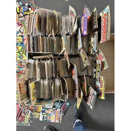 408 - Approximately One Thousand Two Hundred Mainly American Comic Books by Marvel, DC, Topps, First and o... 