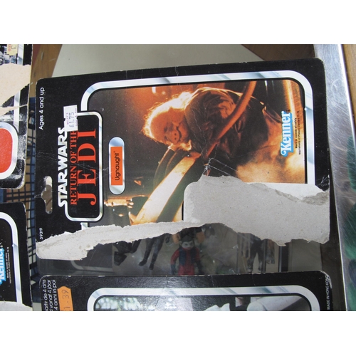 633 - Eighteen Original Star Wars Trilogy Plastic Action Figures to include Lando Calrission, Nien Numb, T... 