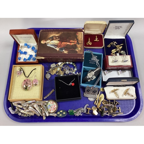 66 - A Selection of Modern Gent's Cufflinks, a Limoges circular brooch, other brooches, gilt chains, etc:... 