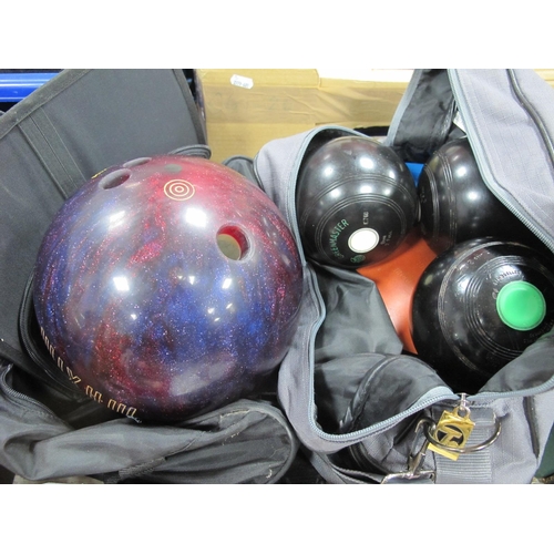 1101 - Two Sets of Bowls in a Taylor Holdall, together with Ebonite USA ten-pin bowling ball in a holdall. ... 