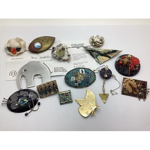 22 - A Collection of Designer Style Hand Made and Other Brooches :- One Tray