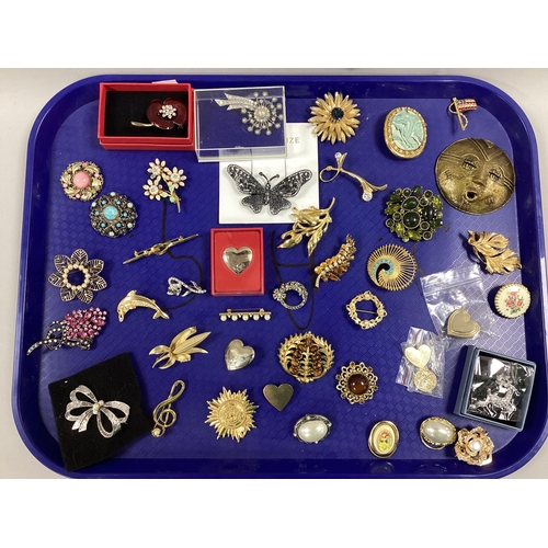 84 - Assorted Costume Brooches, including poppy, floral sprays, gilt metal, diamanté, Variety Club etc :-... 