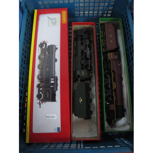 359 - Three Hornby (China) Steam Locomotives, A Ref No. R30007 2-6-4 Thompson Class L1 Tank, BR black (wea... 