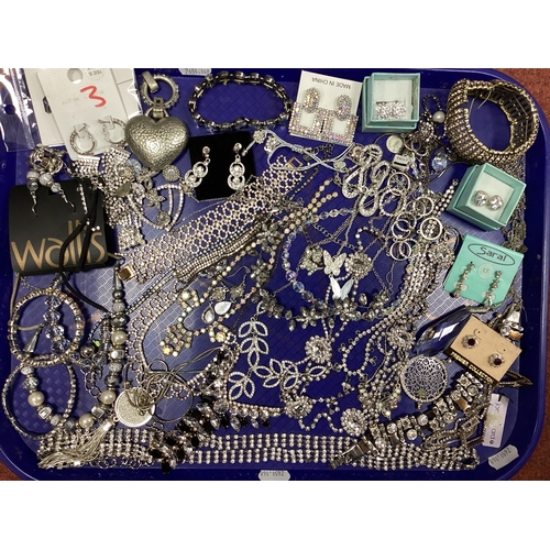 1 - A Collection of Diamanté Costume Jewelley to include Jon Richard panel bracelet, drop earrings, hear... 