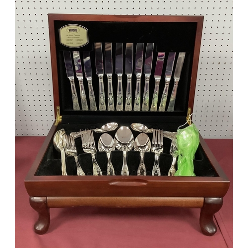 34 - A Modern Viners Six Setting Canteen of Kings Pattern Plated Cutlery, in original fitted case on dwar... 