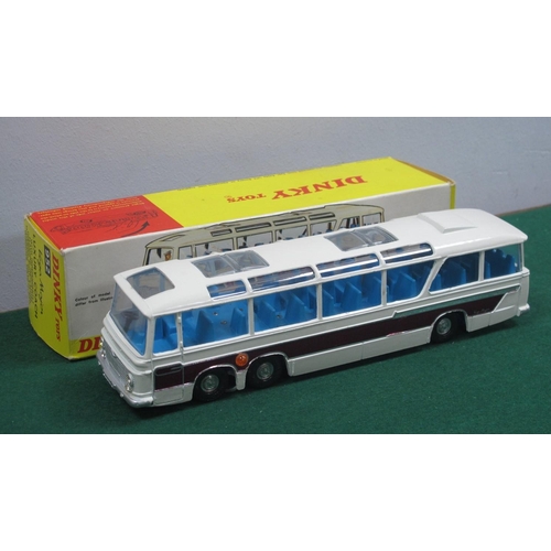 654 - Dinky Toys No 952 Vega Major Luxury Coach, battery version, overall very good. boxed with instructio... 