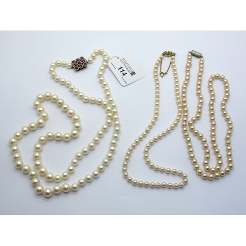 114 - A Long Single Strand Graduated Pearl Bead Necklace, knotted to square panel textured clasp with claw... 
