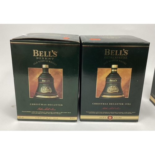 1400 - Whisky - Bell's Commemorative Bell Decanters, Christmas 1993, 1994, 1995, 1996, boxed. (4)