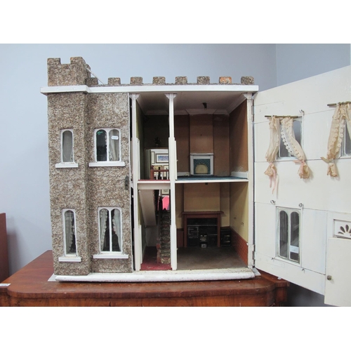 1619 - Dolls House, with a turret top, facade and side, with pebble dash, arched windows, interior with a V... 