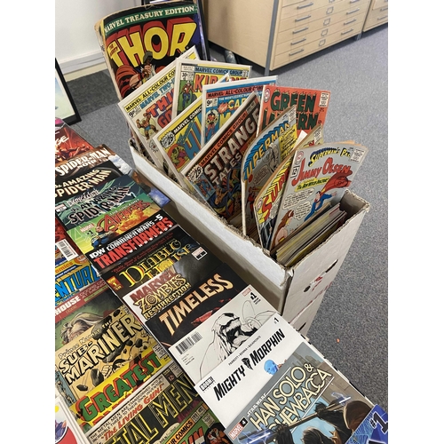 410 - Approximately Five Hundred and Fifty American Comics.1960's Silver Age to Modern by Marvel, DC and I... 