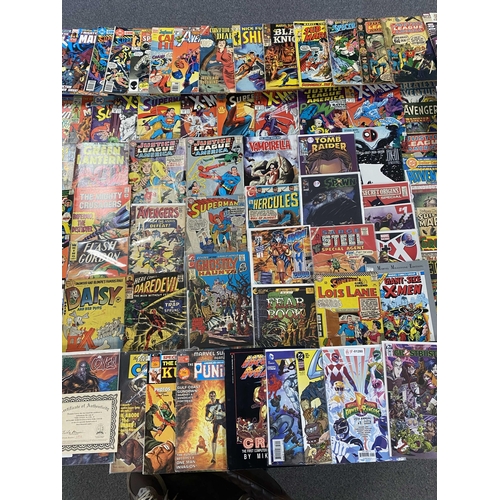 410 - Approximately Five Hundred and Fifty American Comics.1960's Silver Age to Modern by Marvel, DC and I... 