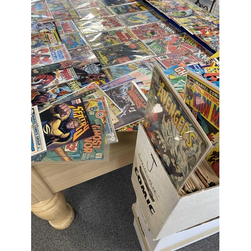 417 - Approximately Five Hundred and Fifty American Comics.1960's Silver Age to Modern by Marvel, DC and I... 