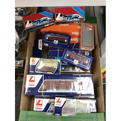 59 - HO gauge rolling stock from Lima, boxed, approx. 20