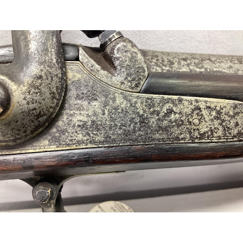 334 - Crimean War Scarce 'Windsor Enfield' British Pattern 1853 Enfield Percussion Rifle, manufactured und... 