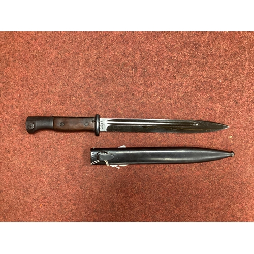 363 - WWII Third Reich German K98 Bayonet and Scabbard, manufacturer mark 'Cue' on both items dated to yea... 