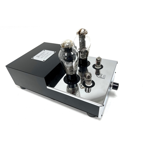 457 - Audion 300B S.E. Silver Night Stereo Power Amplifier, serial number 95031405. The unit is supplied w... 