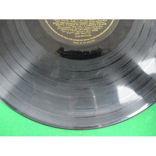 546 - Beatles - Please Please Me (Parlophone PMC1202, 1963) Black and Gold first pressing, with the origin... 