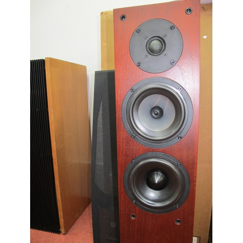 402 - Pair of Spendor S5E Speakers, rosenut finish, in original boxes, (untested sold for spares)