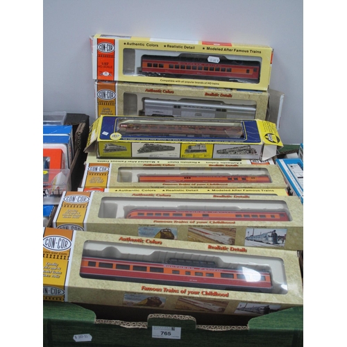 765 - Fifteen HO Gauge Outline American Coaches mainly by Con-Cor, boxed.