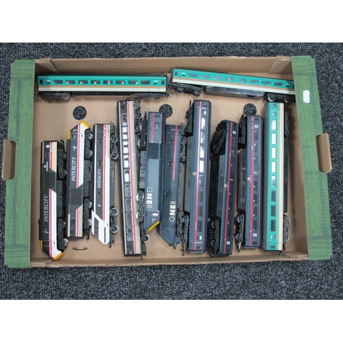 823 - A Quantity of OO Gauge High Speed Trains and others, Intercity, GNER, Powered, Dummy Cars and Coache... 