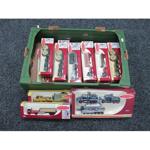 831 - Fifteen OO Scale Trackside Diecast Model Commercial Vehicles by Lledo, boxed.