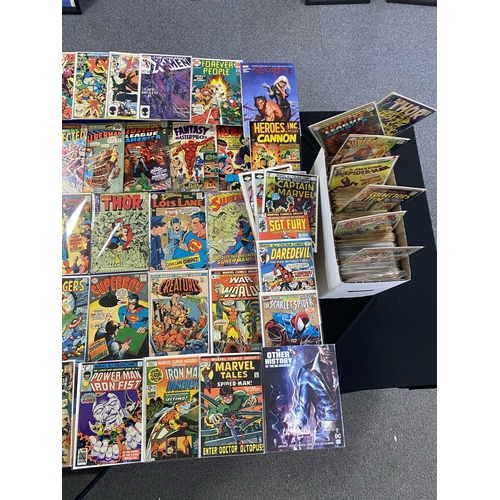 482 - Approximately Five Hundred and Fifty American Comics.1960's Silver Age to Modern by Marvel, DC and I... 