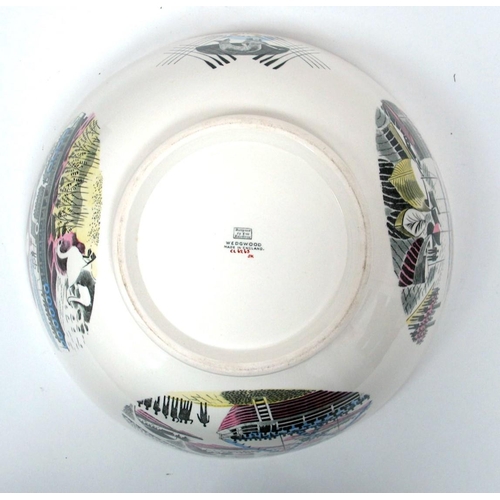 1078 - Eric Ravilious for Wedgwood Pottery 'Boat Race' Bowl, the exterior decorated with boat races in Oxfo... 