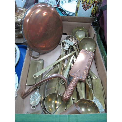 1117 - Brass Ladles, toast rack, scoop, copper hot water bottle, Sankey crumb tray, bugle etc.