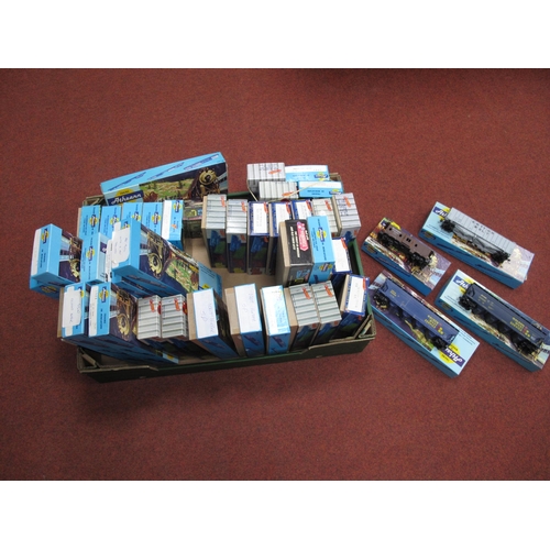 754 - Approximately Forty HO Gauge Outline American Rolling Stock Items by Athearn, Roundhouse, Boxed.