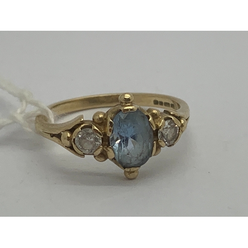 114 - An Antique Style 9ct Gold Three Stone Ring, the oval centre stone to graduated side stones, set betw... 