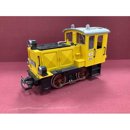 564 - L.G.B 'G' Gauge Ref No 20900 Henschel 0-4-0 Diesel Shunter, grey/yellow livery R/No 3005, good unbox... 