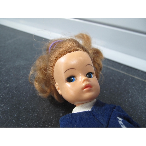 301 - Assortment of Sindy and Similar dolls and accessories, including dolls in equestrian style outfits, ... 