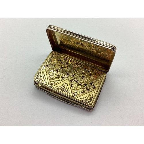 138 - A Georgian Hallmarked Silver Vinaigrette, maker WE, London 1818, with internal gilt foliate pierced ... 