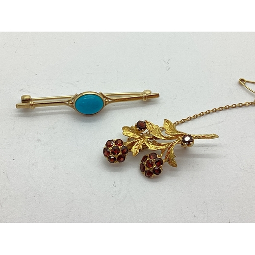 63 - A Dainty 9ct Gold Floral Spray Brooch, together with a 9ct gold single stone bar brooch, oval collet... 